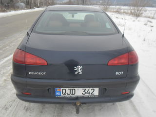 Peugeot 607 foto 10