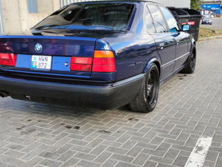 BMW 5 Series foto 7