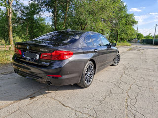 BMW 5 Series фото 3