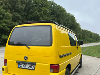 Volkswagen Transporter foto 4