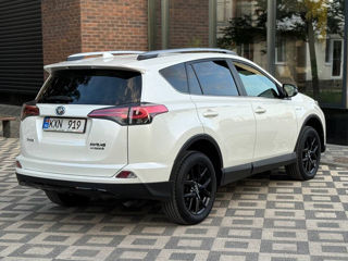 Toyota Rav 4 foto 3