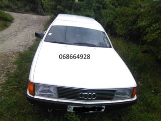 Audi 100 foto 1