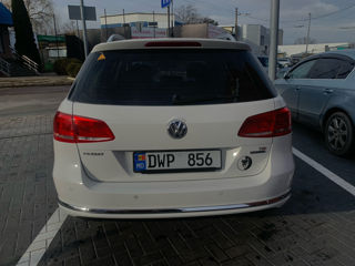 Volkswagen Passat foto 6