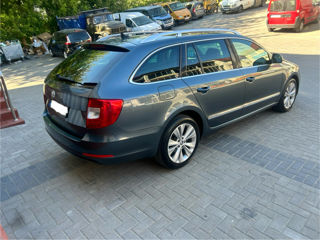 Skoda Superb foto 9