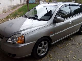 KIA Rio foto 1