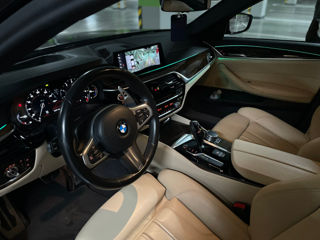 BMW 5 Series foto 8