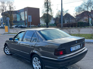 BMW 3 Series foto 3