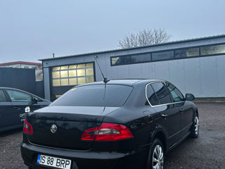 Skoda Superb foto 4