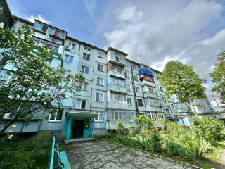 Apartament cu 2 camere, 47 m², Buiucani, Chișinău foto 1