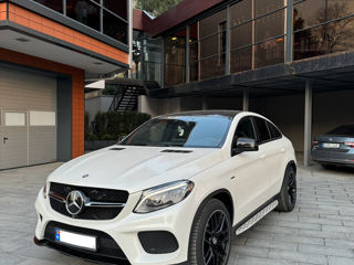 Mercedes GLE Coupe foto 2