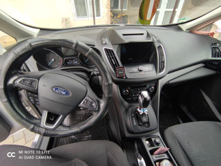 Ford C-Max foto 10