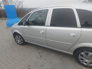 Opel Meriva foto 2