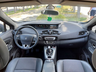 Renault Grand Scenic foto 4