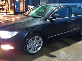 Skoda Superb 2014 2.0 tdi foto 2