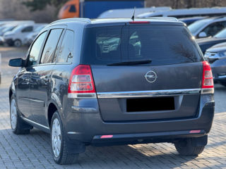 Opel Zafira foto 3