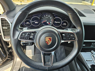 Porsche Cayenne foto 12