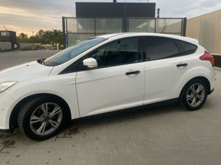 Ford Focus foto 6