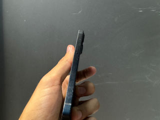 iphone 13 negru uzat foto 7