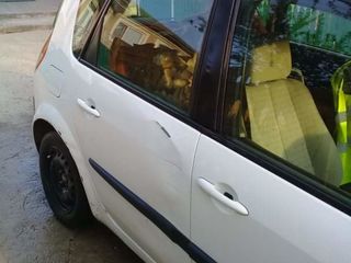 Renault Scenic foto 2