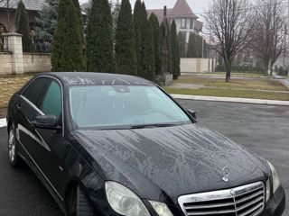 Mercedes E-Class foto 2