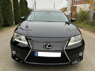 Lexus ES Series