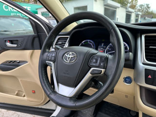 Toyota Highlander foto 11