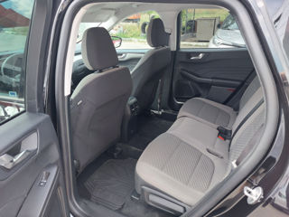 Ford Kuga фото 8