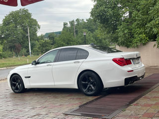 BMW 7 Series foto 7