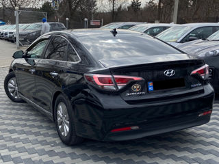 Hyundai Sonata foto 5