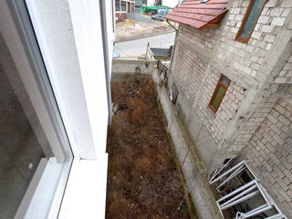 Townhouse cu 3 nivele + terasă! 170 m2. Sculeni! foto 11