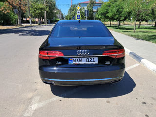 Audi A8 foto 5