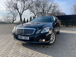 Mercedes E-Class foto 2