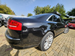 Audi A8 foto 16