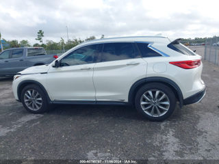 Infiniti QX50 foto 6