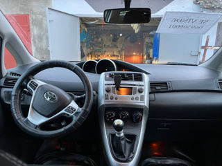 Toyota Verso foto 5