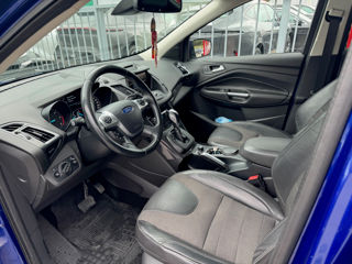 Ford Kuga foto 8