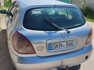 Nissan Almera foto 3