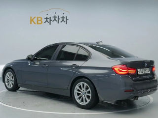 BMW 3 Series foto 2