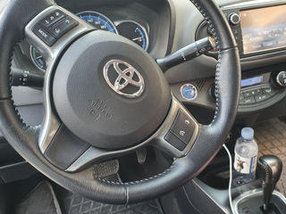 Toyota Yaris foto 4