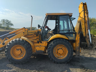 JCB foto 3