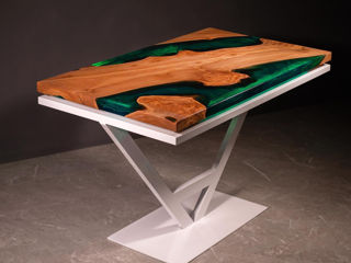 Искусство на столе: Эпоксидные столы - уникальные шедевры для вашего пространства! foto 2