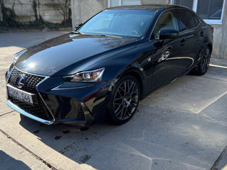 Lexus IS Series foto 3