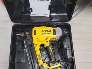 Dewalt DCN890