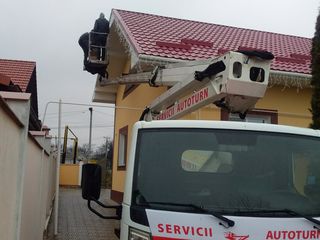 Servicii de Arendă Autoturn pentru impodobirea brazilor, aranjarea decoratiunilor fatade, etc. foto 9