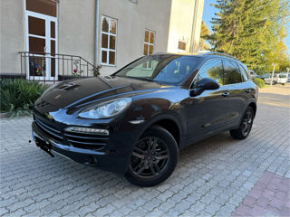 Porsche Cayenne foto 2