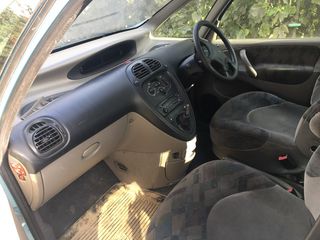 Citroen Xsara Picasso 1.8 benz. numa piese... foto 4