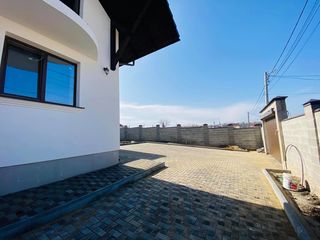 Com. Cricova. Str. Alba Iulia! Casa de lux cu 2 Nivele 175 mp + 6.6 ar! Zona Ecologica!!! foto 7