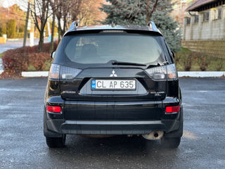 Mitsubishi Outlander foto 5