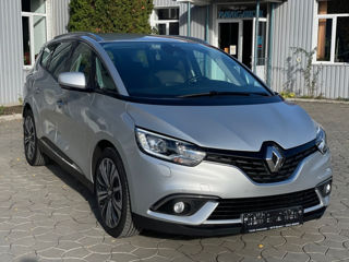 Renault Grand Scenic foto 2