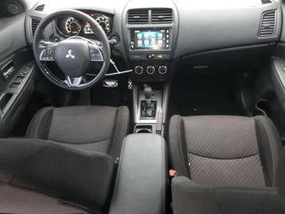 Mitsubishi Outlander foto 8